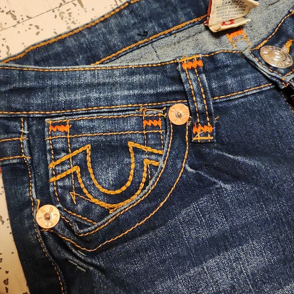 True Religion Dark Blue Distressed Billy Super T Slim Straight Leg Jeans BNWT - Picture 4 of 10